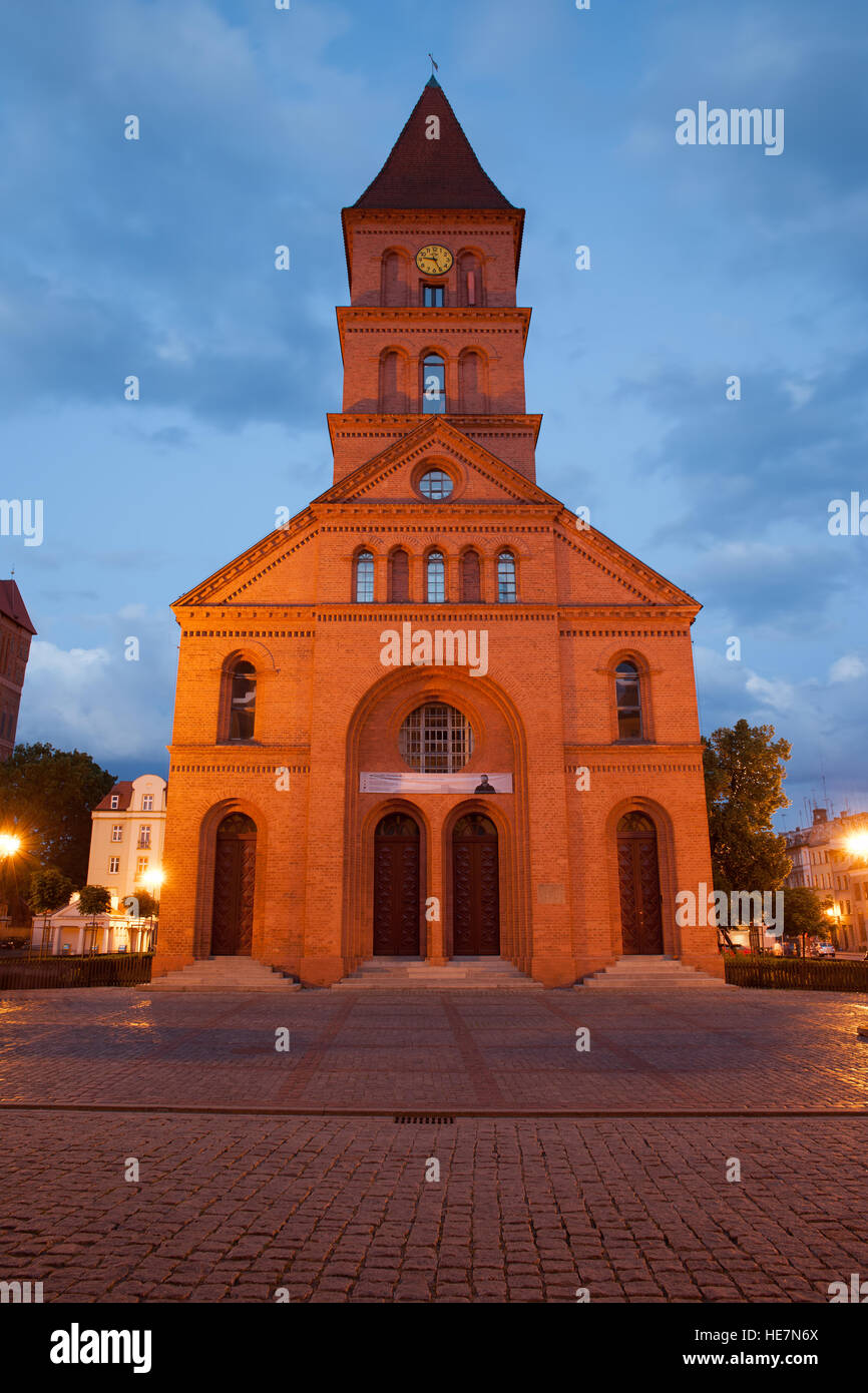 Ex Chiesa Evangelica della Santa Trinità dal 1824 nella nuova città di Torun, Polonia, architettura Neo-Romansque Foto Stock