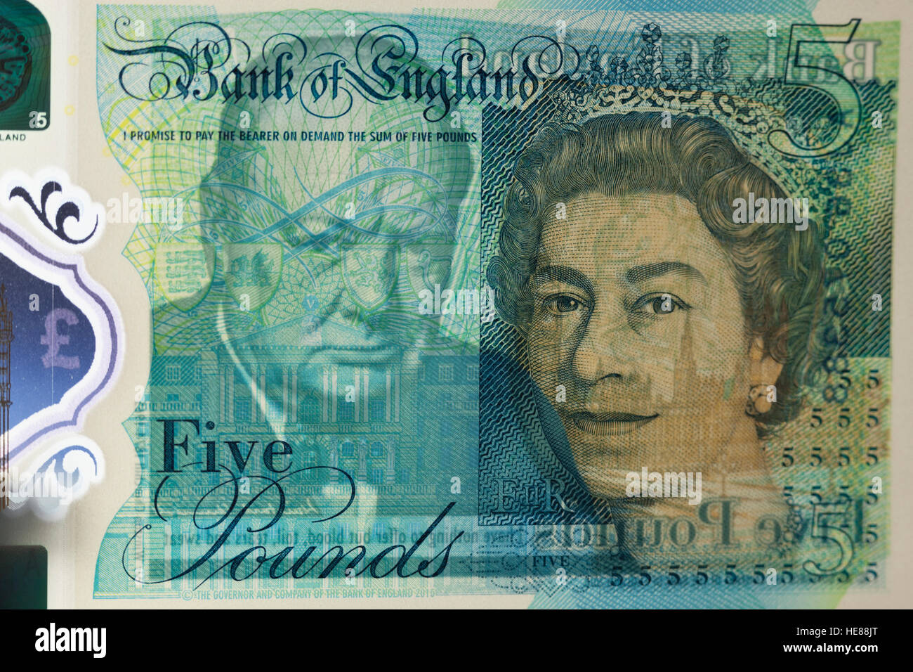 Nuovo polimero cinque pound nota con Winston Churchill Foto Stock