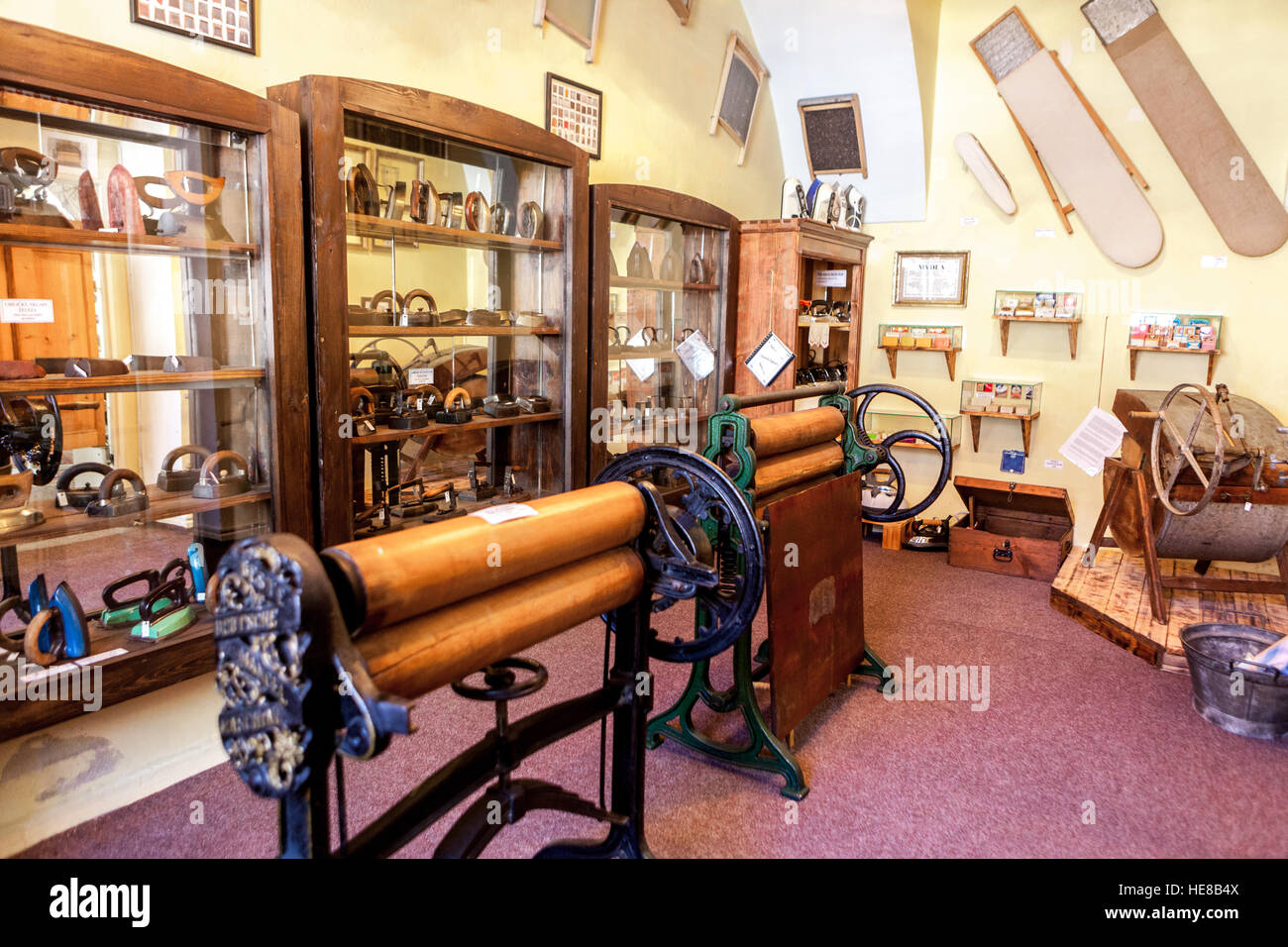 Il museo di esposizione sulla storia del lavaggio e stiratura, Repubblica Ceca Foto Stock