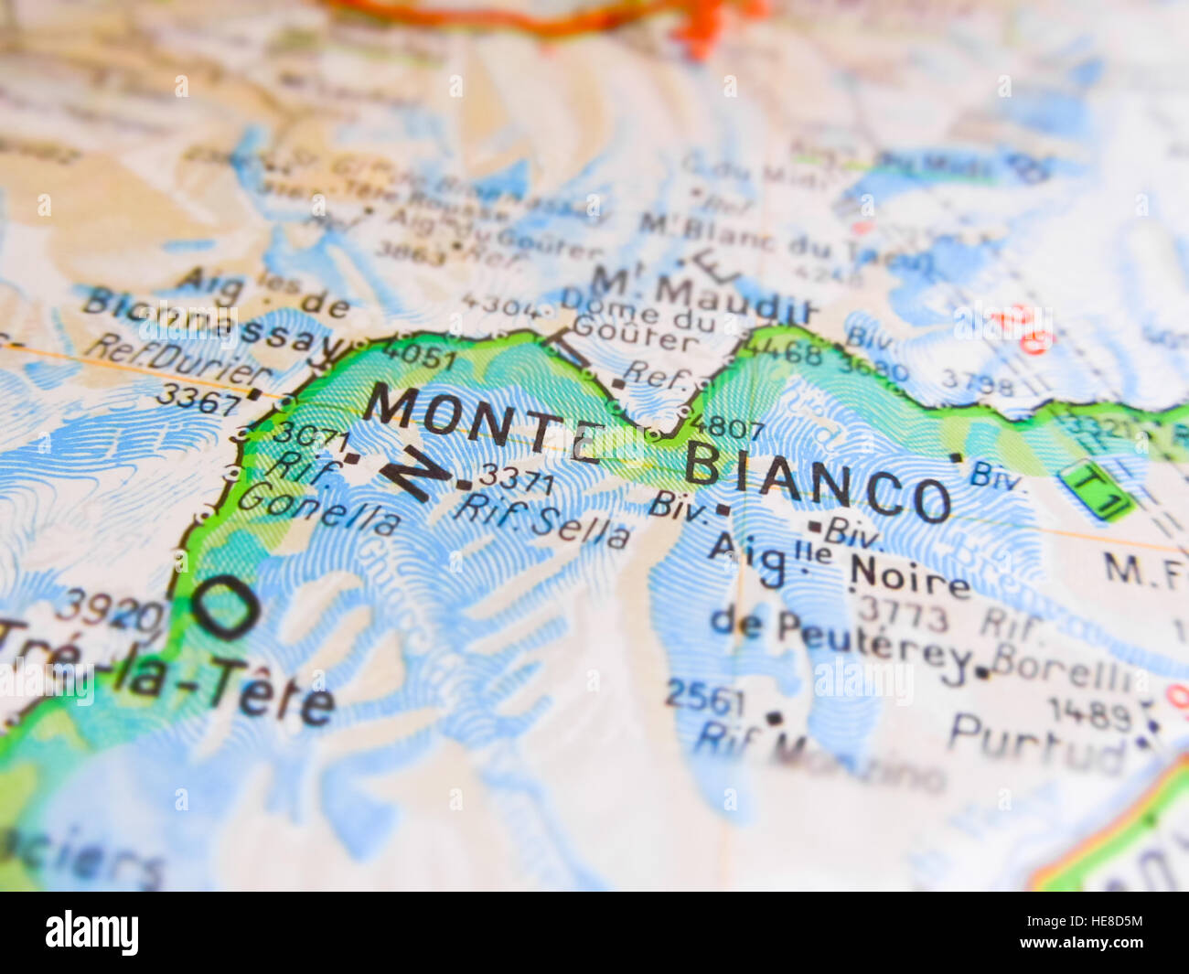 Mont Blanc su una mappa stradale Foto Stock