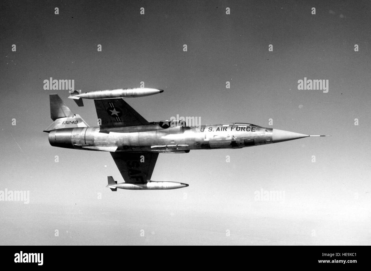 Lockheed F-104G (S/n 63-13240) in volo. (U.S. Air Force foto) Foto Stock