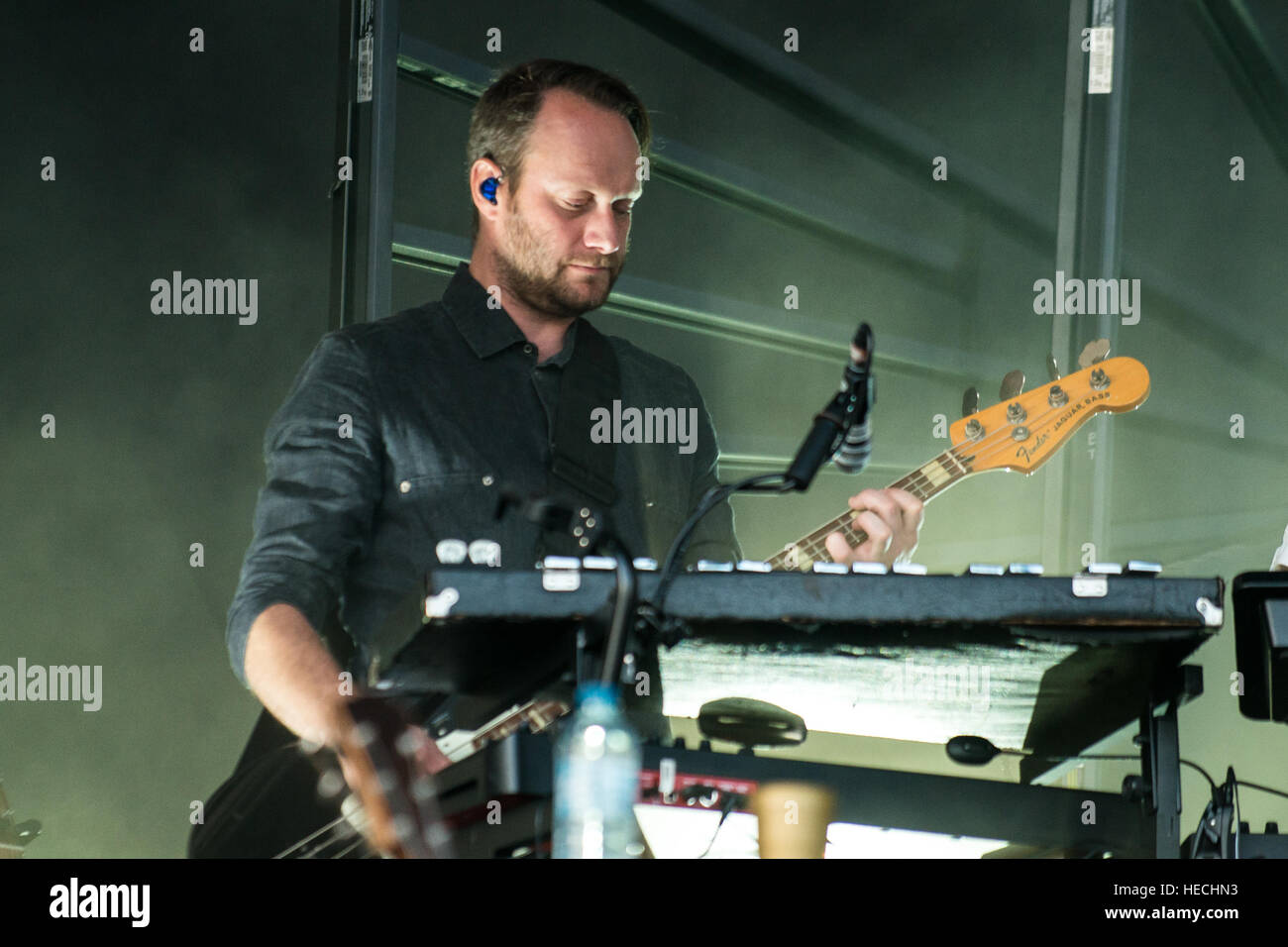 Sigur Ròs eseguire sul palco del Festival la Cittadella a Victoria Park. Sigur Ros è un islandese post-rock band da Reykjavík, coloro che sono stati attivi dal 1994. L'attuale linea è realizzata da Jón Þór "" Jónsi Birgisson (vocals, chitarra), Georg 'Goggi' Hólm (bass, tastiere) e Orri Páll Dýrason (tamburi) (foto di Alberto Pezzali/Pacific Stampa) Foto Stock