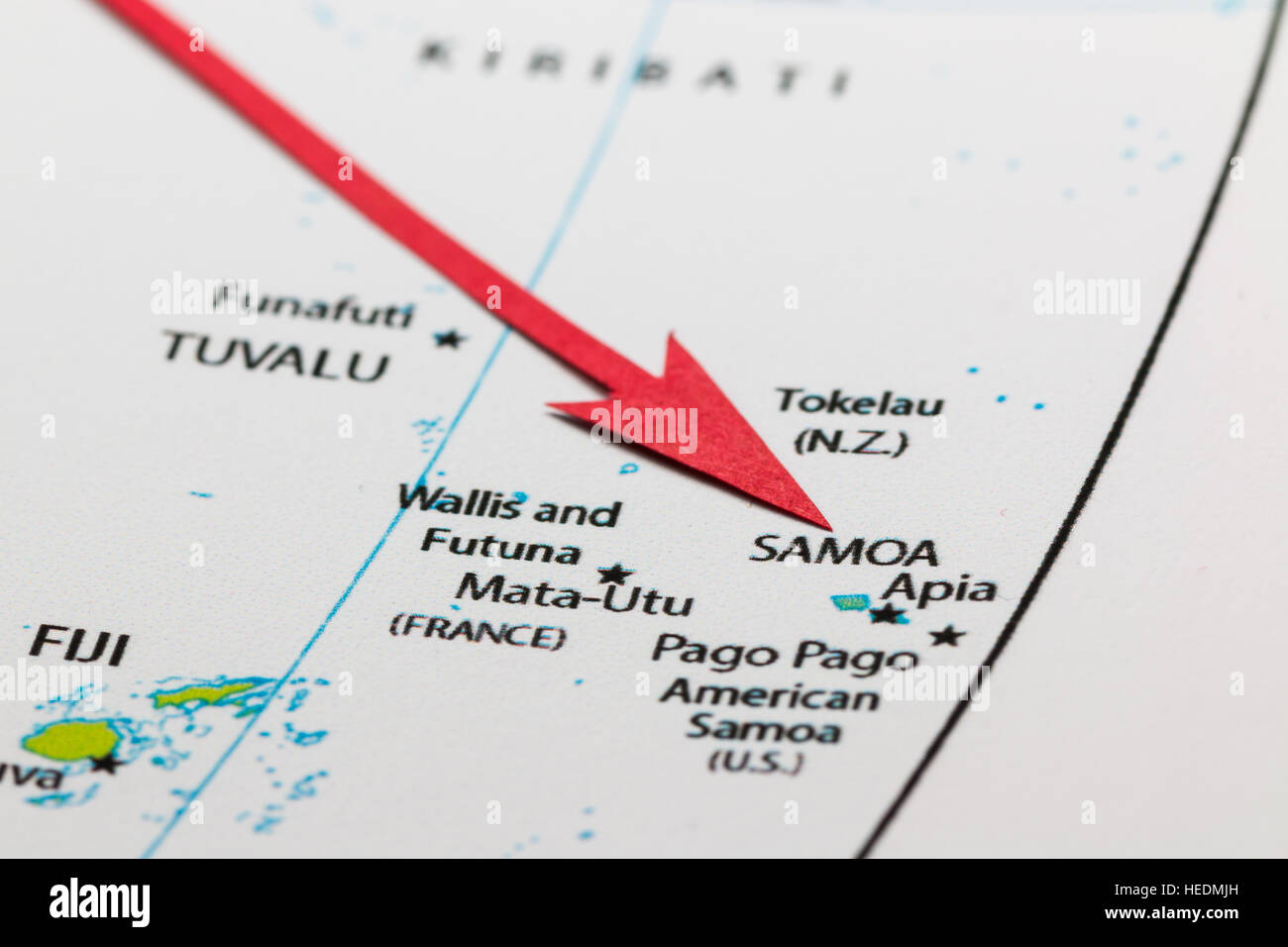 Freccia rossa che indica samoa sulla mappa dell'oceano pacifico Foto Stock