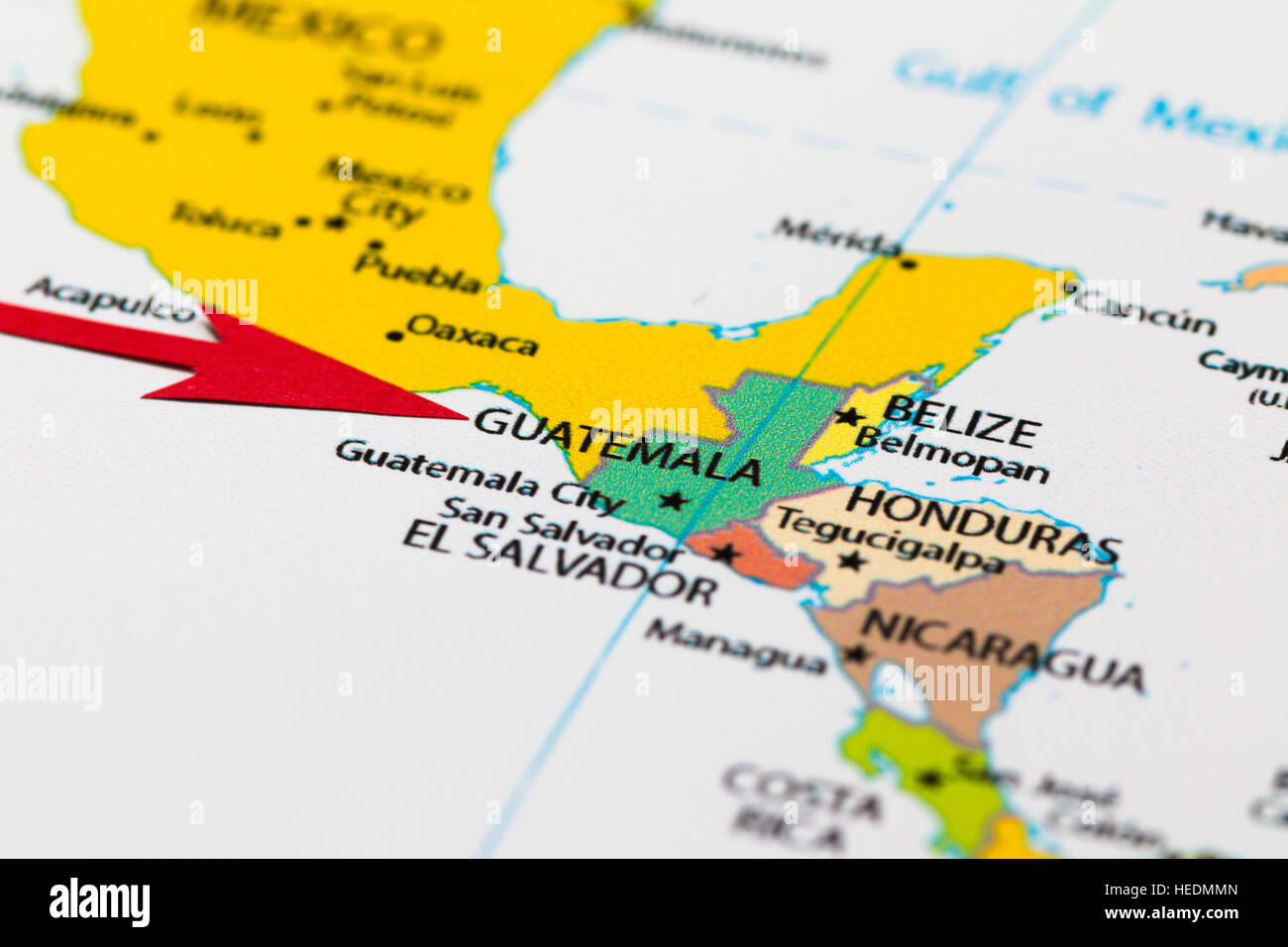 Freccia rossa che indica il Guatemala sulla mappa di south central america continente Foto Stock