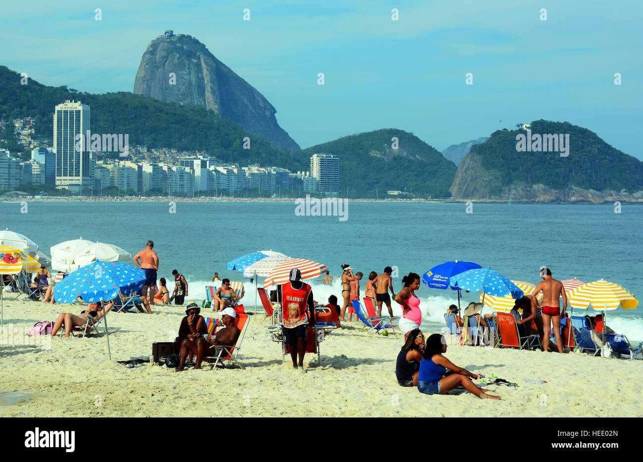 Spiaggia di Copacabana a Rio de Janeiro in Brasile Foto Stock