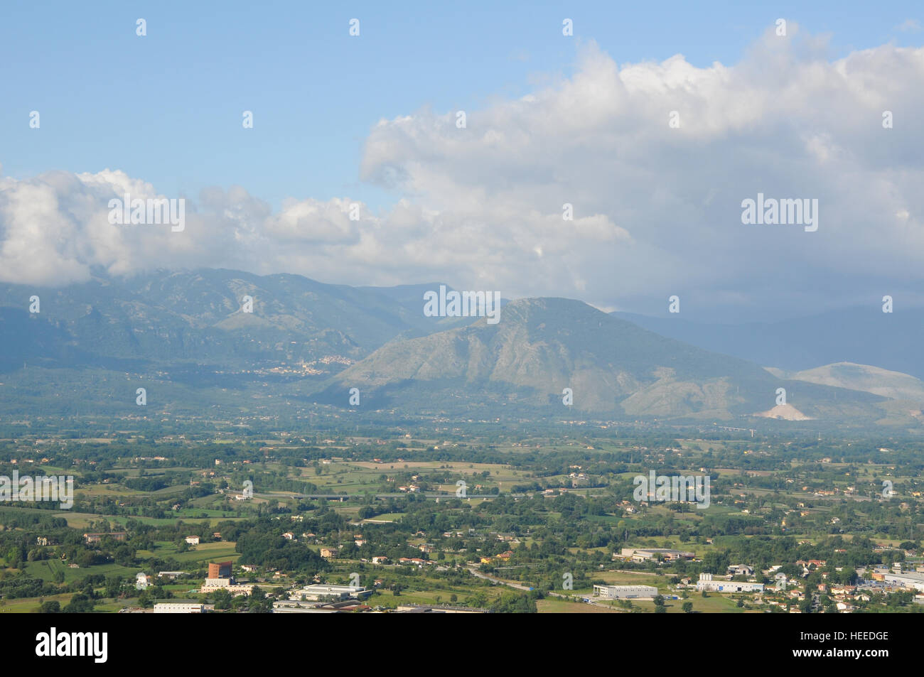 Il bellissimo paesaggio tra Marche e Abruzzo in Italia Foto Stock