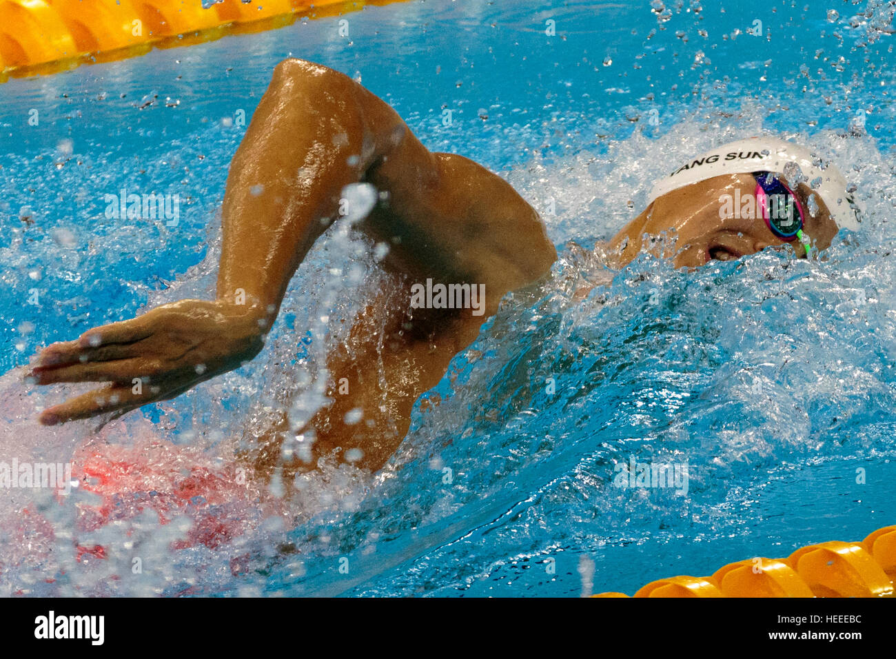 Rio de Janeiro, Brasile. Il 7 agosto 2016. Yang Sun (CHN) concorrenti negli uomini 200m Freestyle semi finale al 2016 Olimpiadi estive. ©Paul J. Su Foto Stock