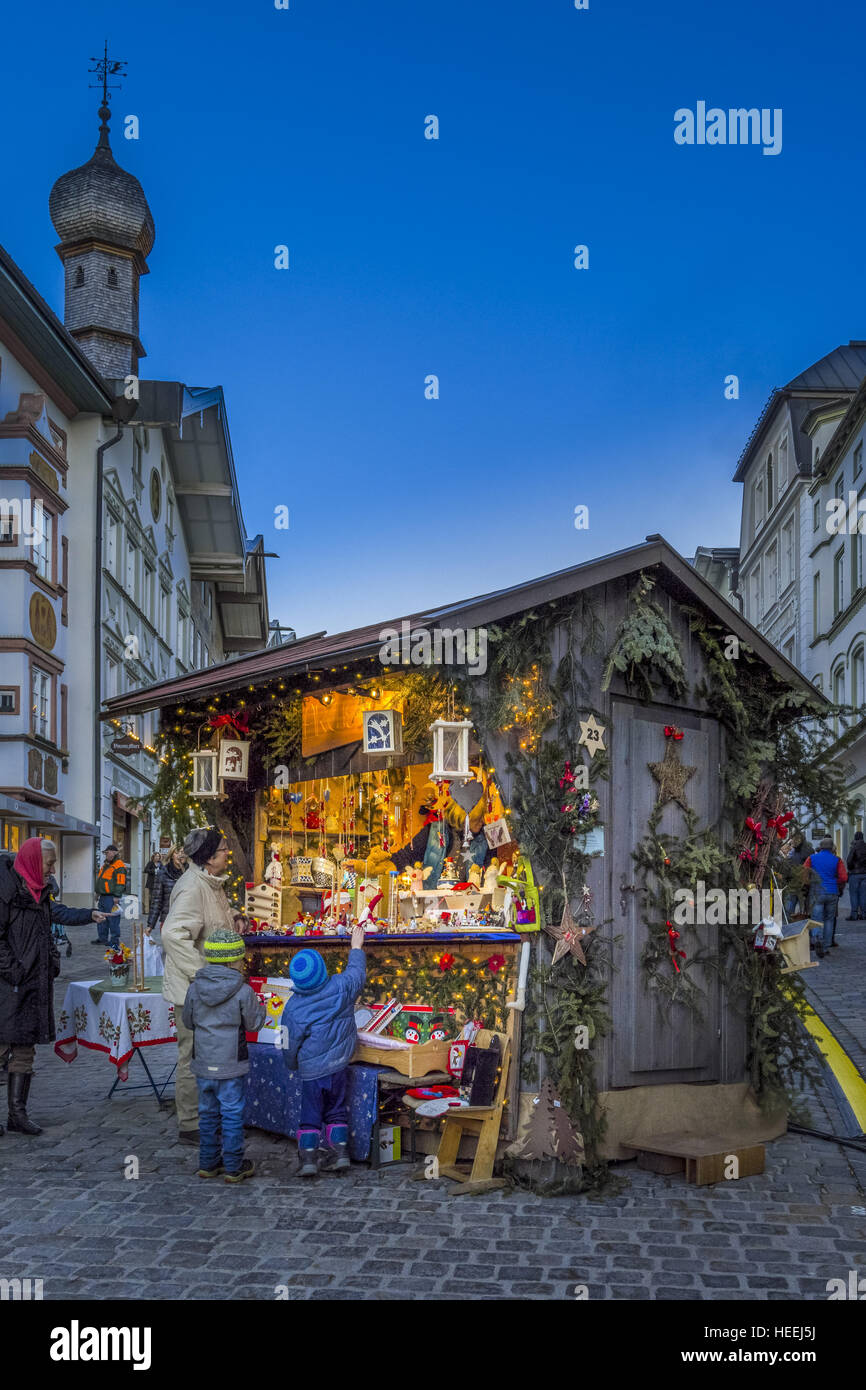 Mercatino di Natale di Bad Tolz, Baviera, Germania Foto Stock