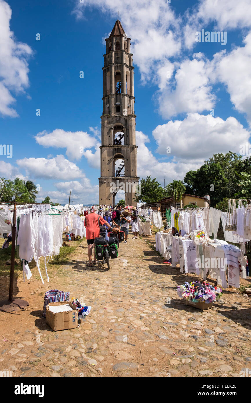 La torre a Manaca Iznaga, piantagione di zucchero, utilizzati per la sorveglianza di schiavi, Ingenio, Trinidad, Cuba Foto Stock