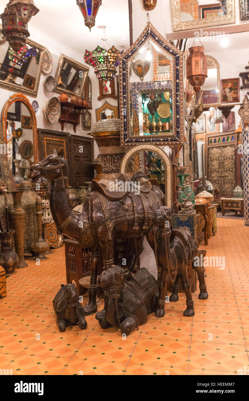 Metal Works shop, Fes, Marocco Foto Stock