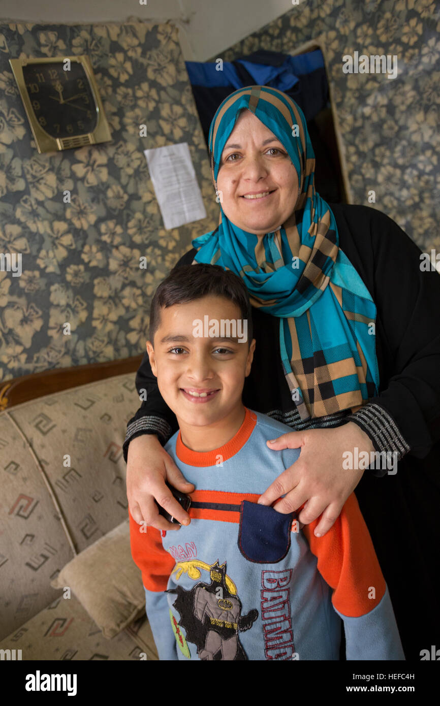 Giordano per la madre e il figlio - Zarqa, Giordania. Foto Stock