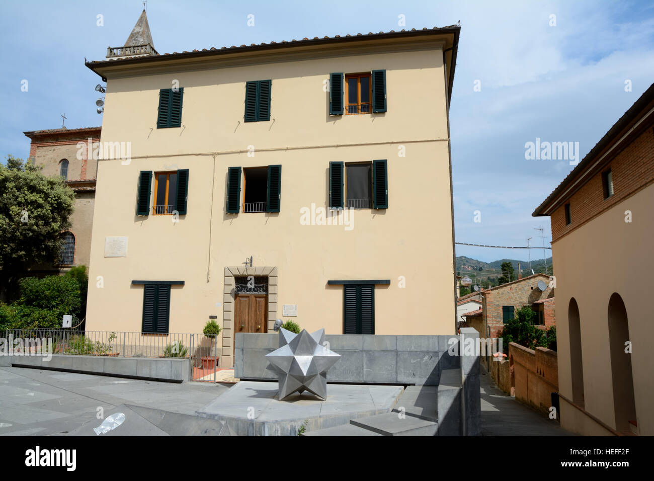 Vinci, Italia - 7 Settembre 2016: Immobili a Vinci città in Toscana, Italia dove nacque Leonardo Da Vinci. Foto Stock