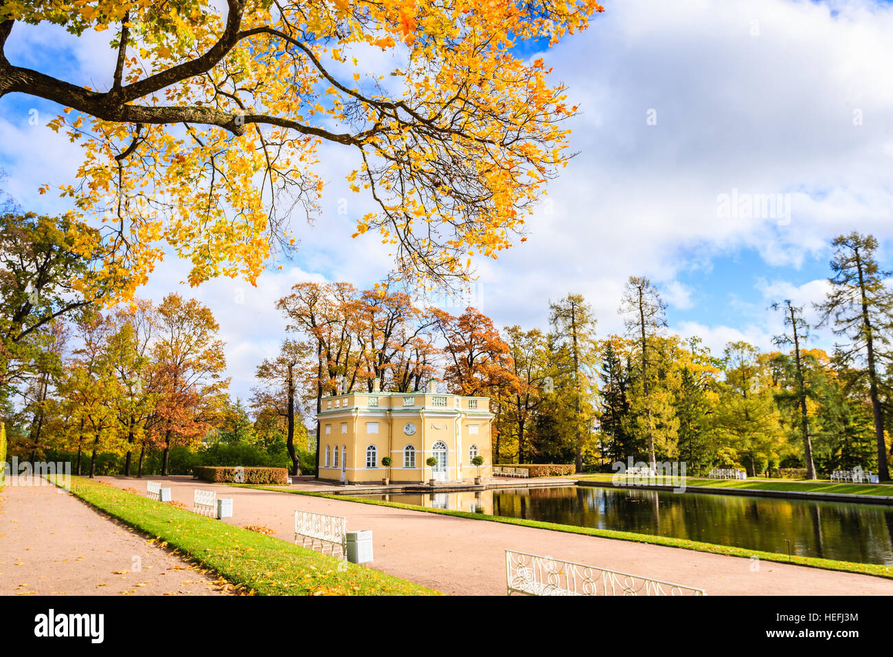 SAINT PETERSBURG, Russia - Ott 12: Il Palazzo di Caterina, Carskoe Selo, Pushkin, San Pietroburgo, Russia il 12 ottobre 2016 Foto Stock