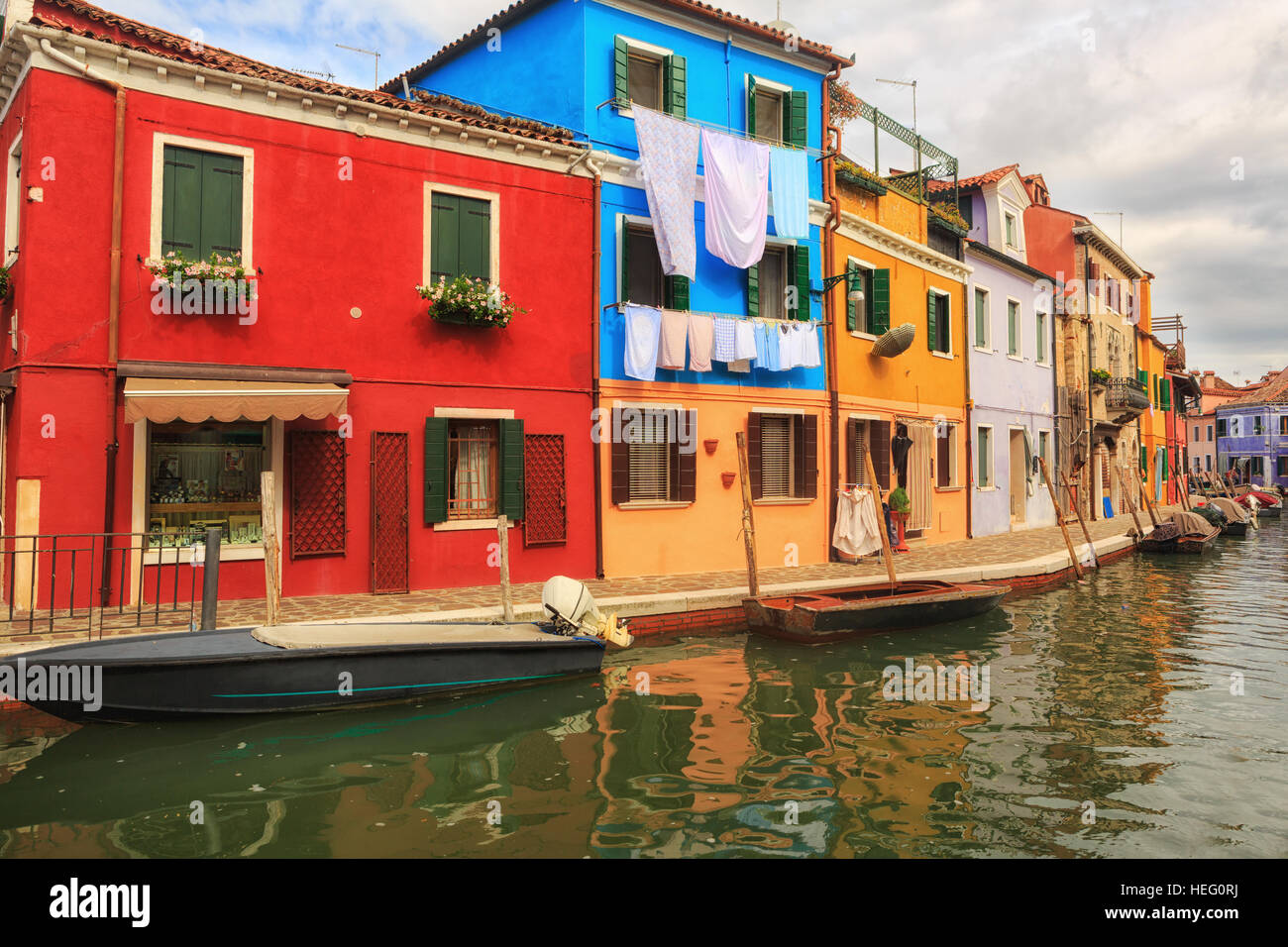 Esterno del case colorate di Isola di Burano a Venezia. Foto Stock
