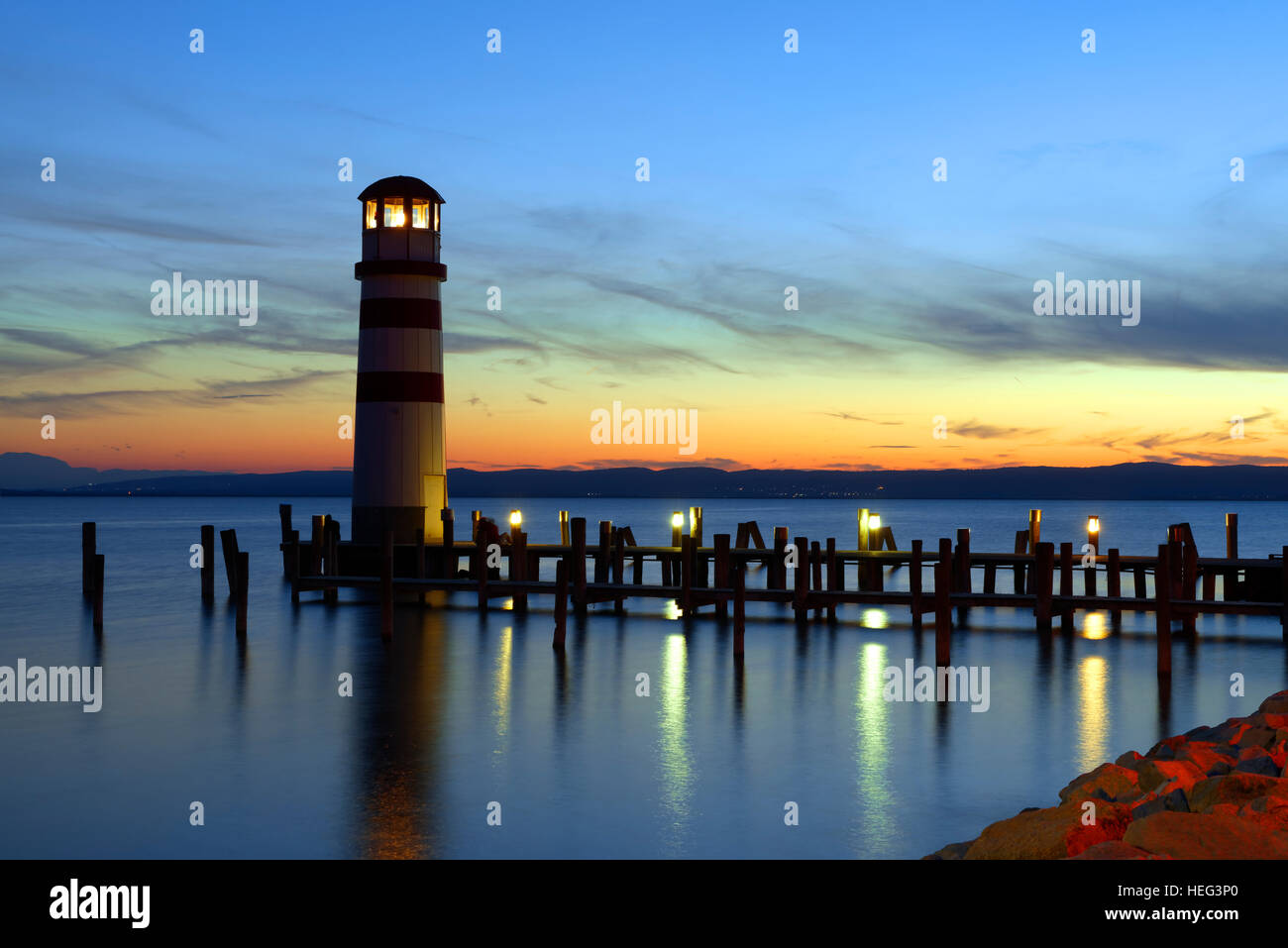 Faro, Podersdorf am See, Neusiedler See, lago, a nord del Burgenland, Burgenland, Austria Foto Stock