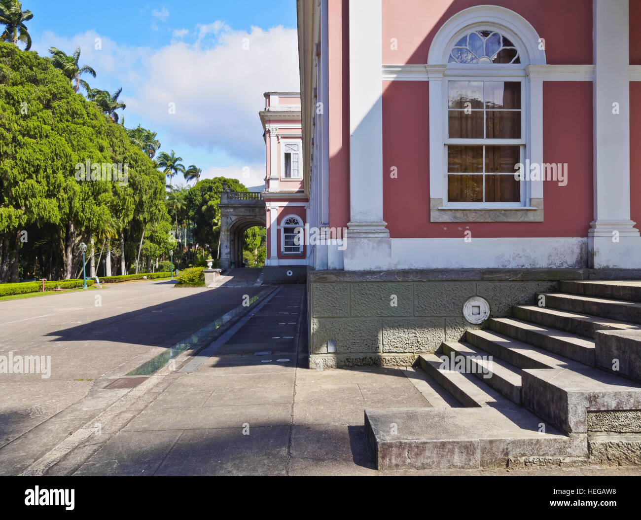 Il Brasile, Stato di Rio de Janeiro, Petropolis, vista esterna del Museu Imperial de Petropolis. Foto Stock