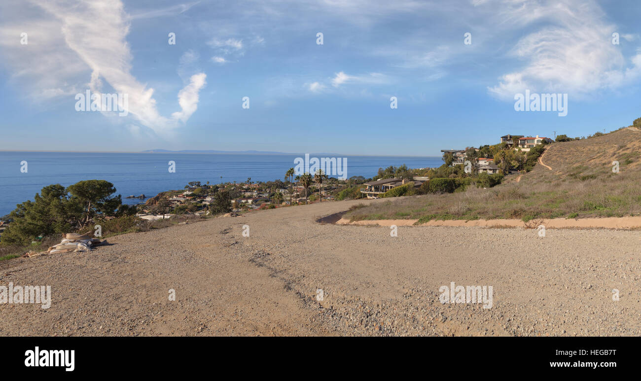 Sentiero escursionistico che si affaccia sulla Laguna spiaggia costa nella Laguna deserto in California, Stati Uniti Foto Stock