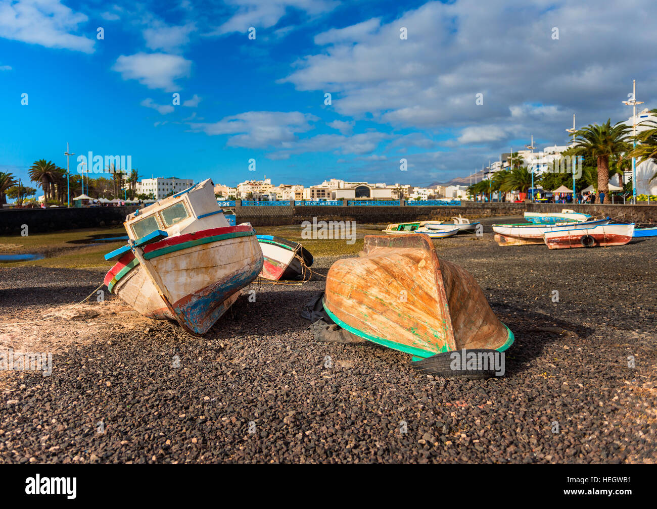 Barche a terra in Arrecife Lanzarote Foto Stock
