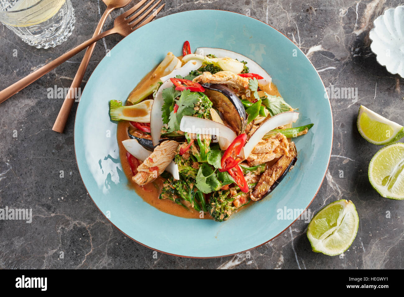 Pollo al curry rosso malese Foto Stock