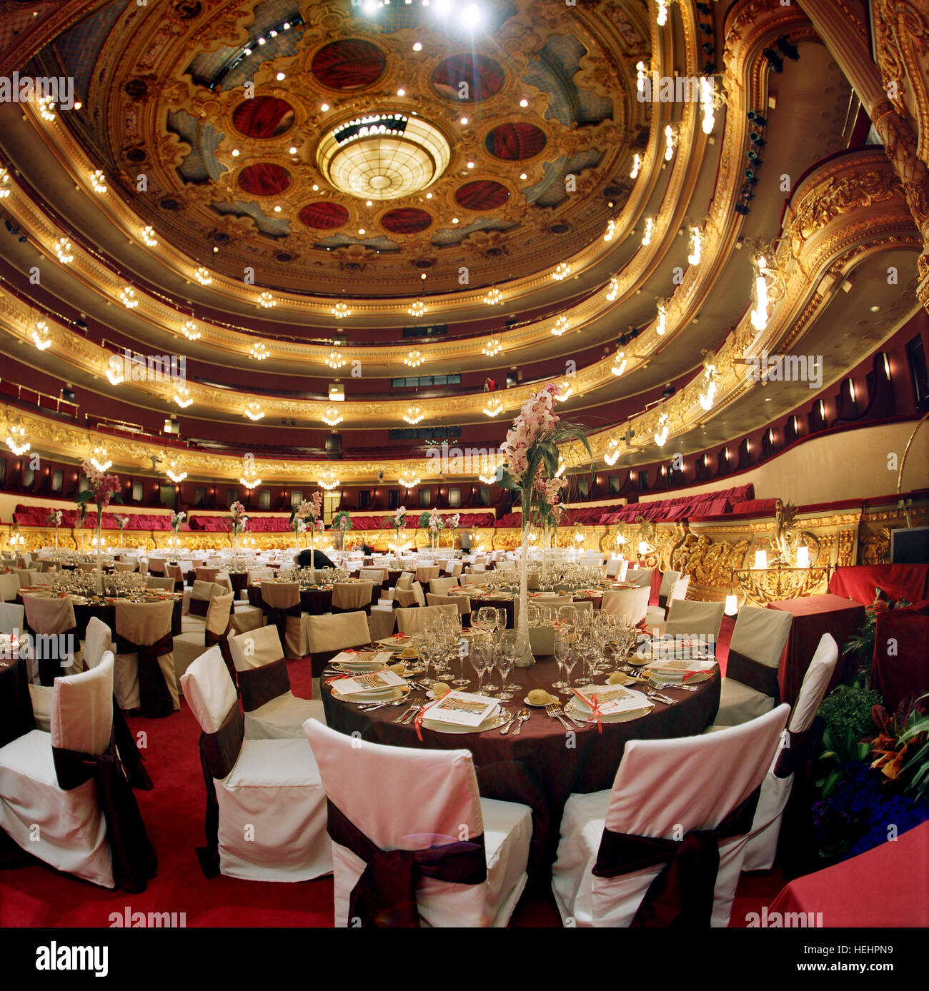 Gran Teatre del Liceu e Barcelona Opera House. Prima di una celebrazione a banchetto. Foto Stock