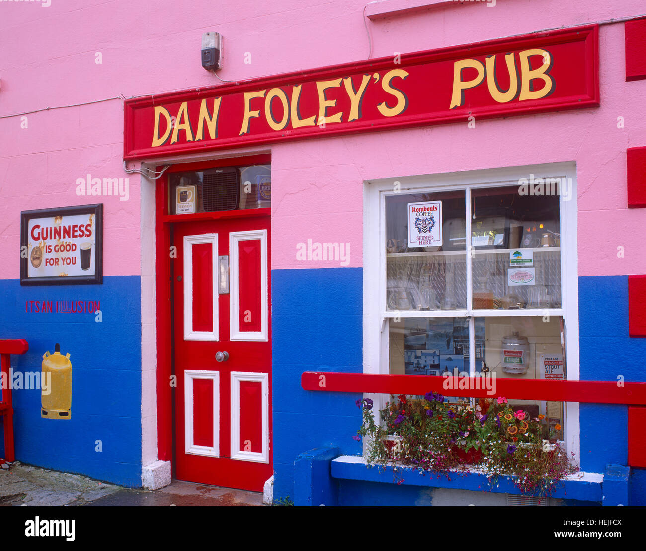 Dan il Foley's Pub, Anascaul, Il Dingle, nella contea di Kerry, Irlanda Foto Stock