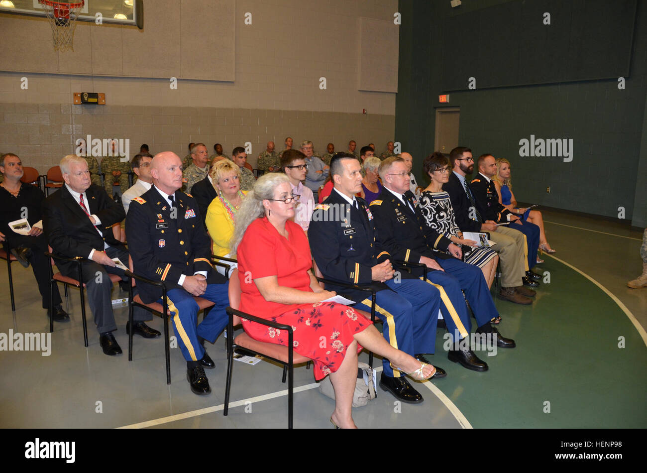 Il Palmetto Accademia Militare Hall of Fame cerimonia di induzione e PMA Classe 65 messa in funzione la cerimonia si è svolta presso il McCrady Training Center in Eastover, S.C., e il agosto 16. Col. Eric Alford, Col. Wallace Hall, Col. James Harmon, Col. Michael Hildreth e Col. Raymond Strawbridge sono stati indotti nella PMA Hall of Fame. Ventidue candidati officer segnato il loro completamento della 16-mese Officer scuola del candidato accettando la loro commissione come sottotenente di Carolina del Sud la guardia nazionale o di decidere di accettare la loro commissione ad una data successiva. PMA HoF induzione e Classe 65 Commissi Foto Stock