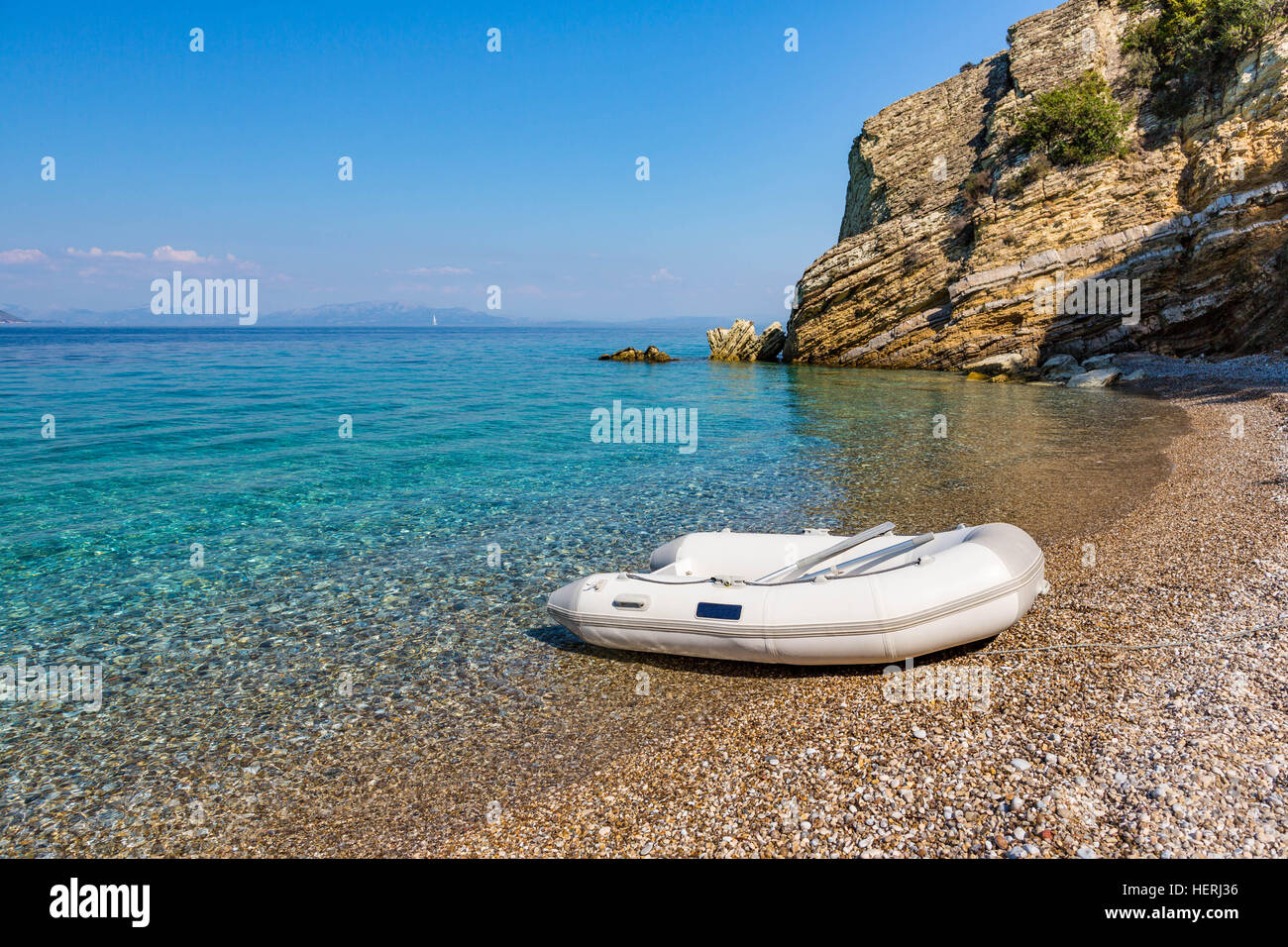Gommoni sulla spiaggia, Itaca, Grecia Foto Stock