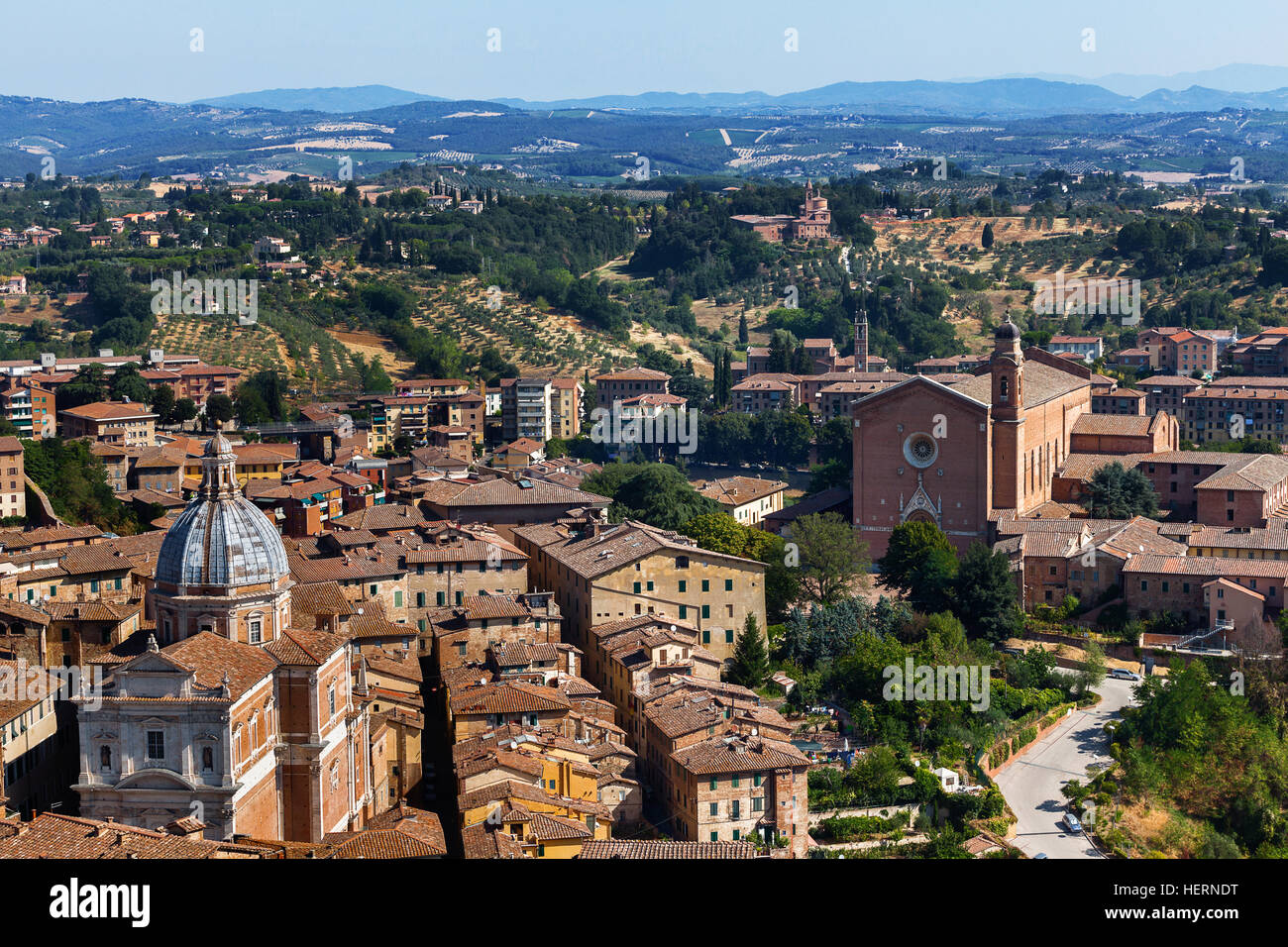 Lo skyline della citta', Siena, Toscana, Italia Foto Stock