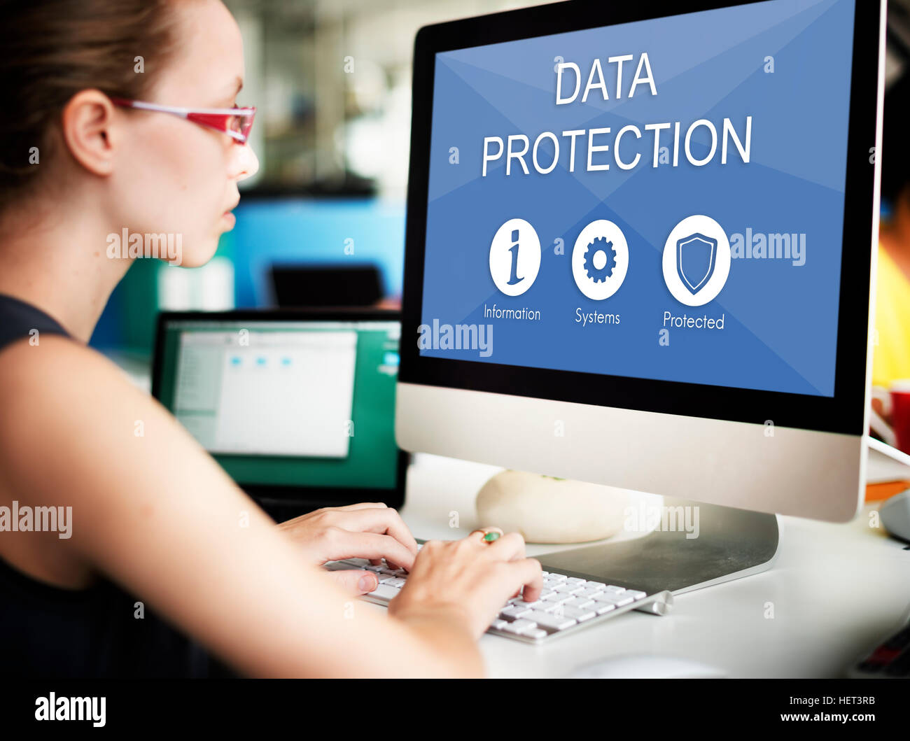 Protezione dei dati Privacy il concetto di rete Foto Stock