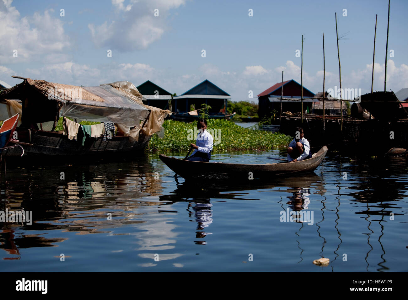 Villaggio galleggiante in Cambogia Foto Stock