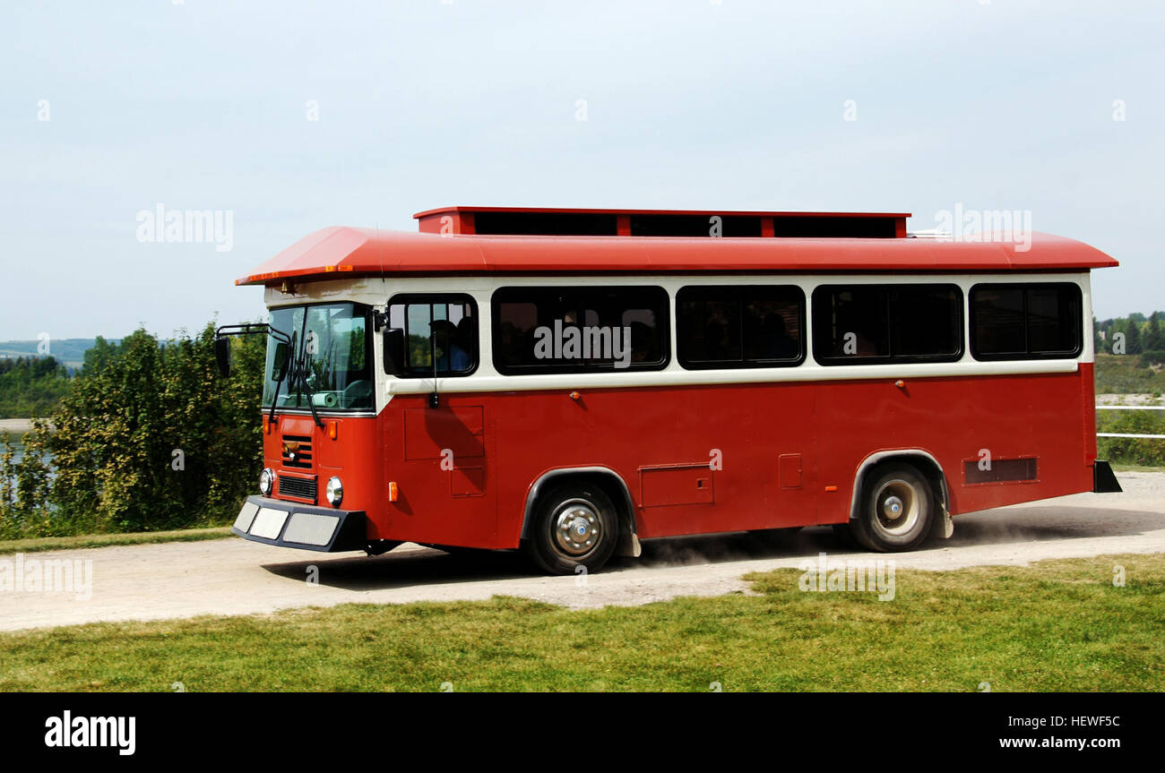 L'Heritage Park Historical Village, situato a Calgary, Alberta, si estende su 127 ettari di parco lungo il Glenmore Reservoir. Presenta edifici storici e mostre che riflettono i primi anni della vita canadese. Foto Stock