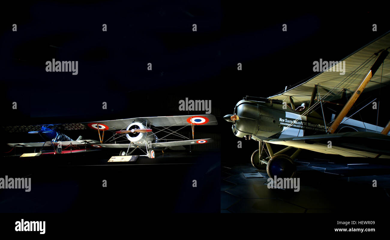 La mostra Knights of the Sky presso l'Omaka Aviation Heritage Centre presenta una collezione di aerei, manufatti e cimeli della prima guerra mondiale curata da Sir Peter Jackson. La mostra riporta in vita la storia dell'aviazione durante la grande Guerra, con incredibili effetti visivi e oggetti rari in mostra. Foto Stock