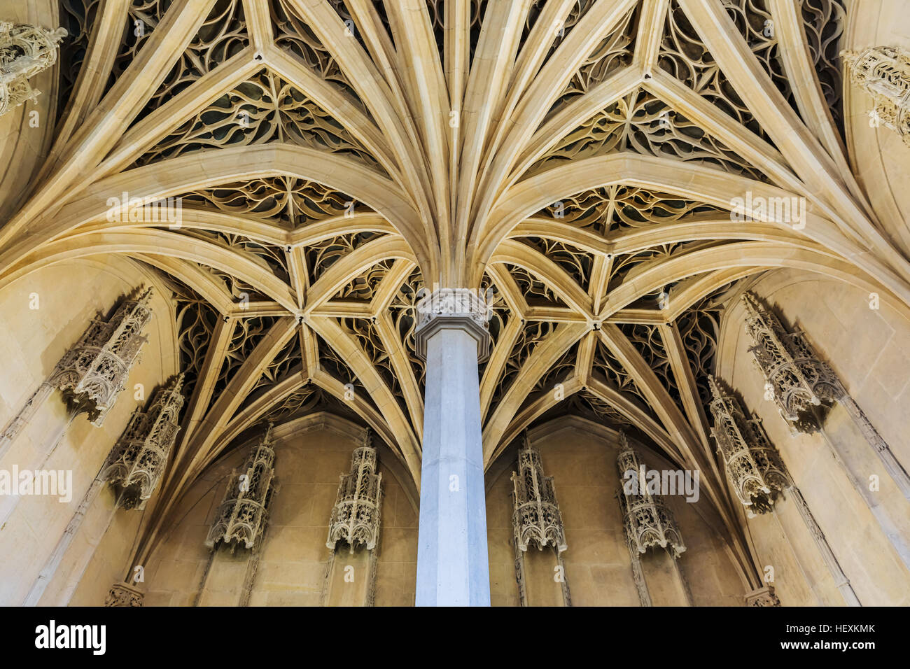 Vista interna del Musee National du Moyen Age a Parigi, Francia Foto Stock