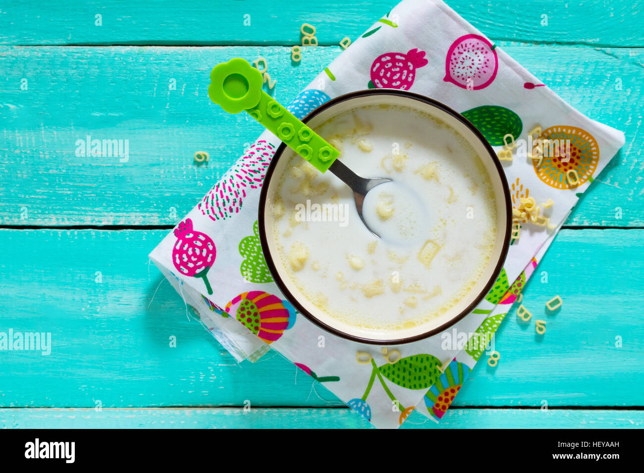 Zuppa Di Latte Con Pasta Immagini e Fotos Stock - Alamy
