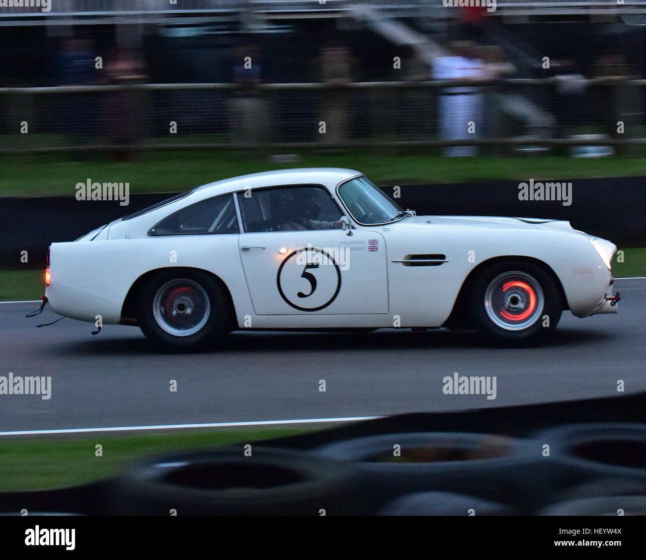 Tom Alexander, Adrian Willmott, Aston Martin DB4 GT, Kinrara trofeo, Goodwood 2016, 2016 classic cars, Goodwood, Goodwood, Goodwood Foto Stock