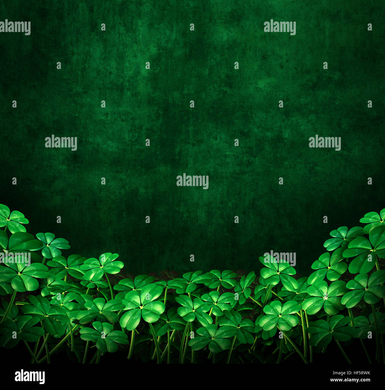 Verde trifoglio sfondo grunge con quattro trifogli foglia con copyspace come un simbolo per san patrizio o celebrazione irlandese come 3D'illustrazione. Foto Stock