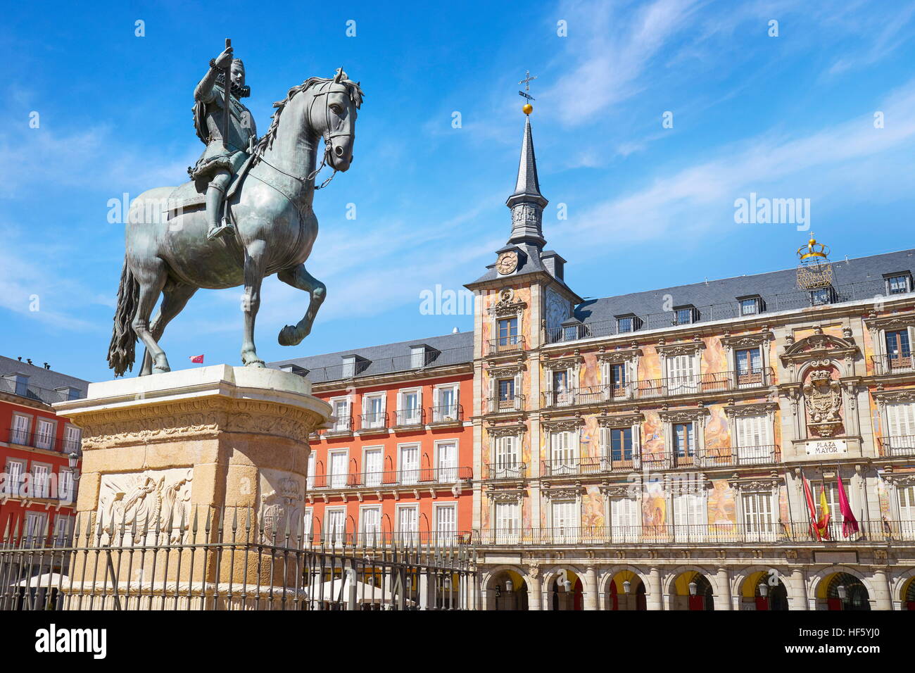 Plaza Mayor, la statua di re Filippo III, Madrid, Spagna Foto Stock