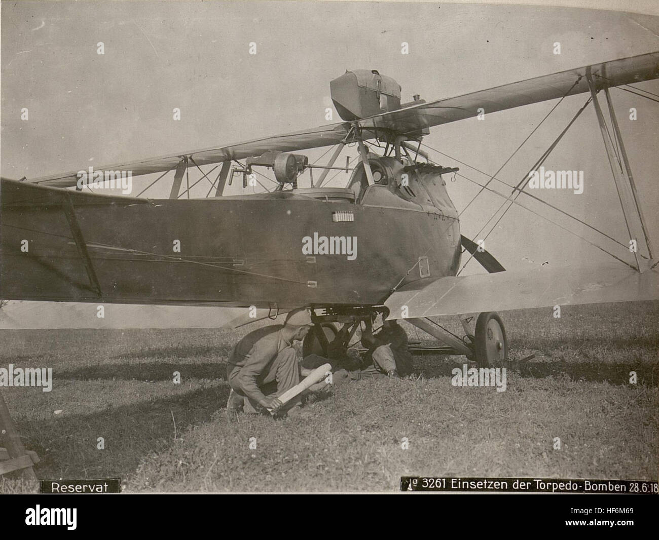 Dispiegamento di siluri, 28.6,18, WWI, Europeana Collections 1914 - 1918 Foto Stock