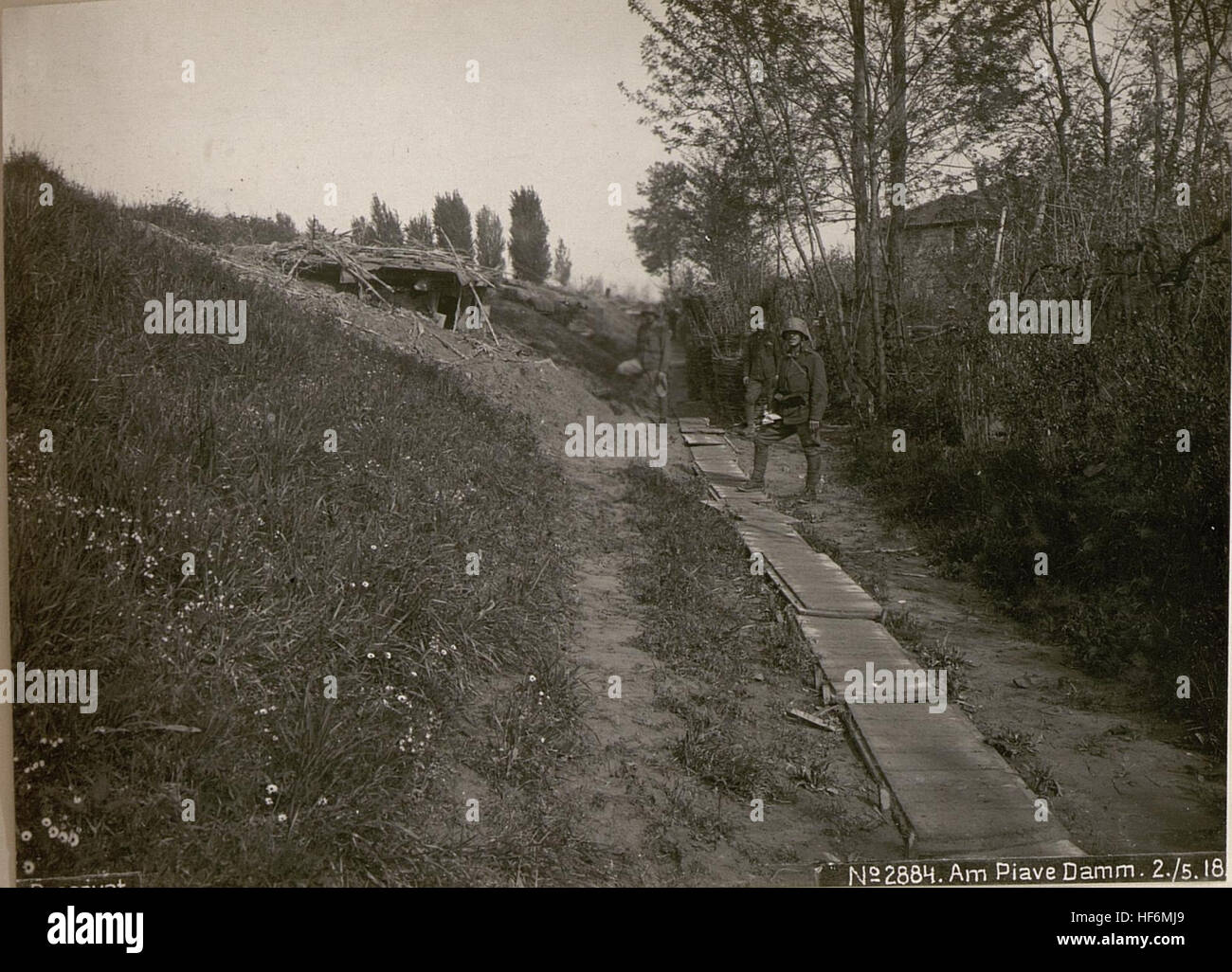 Sulla diga del Piave, 2-5 maggio 1918, prima guerra mondiale, collezioni Europeana Foto Stock