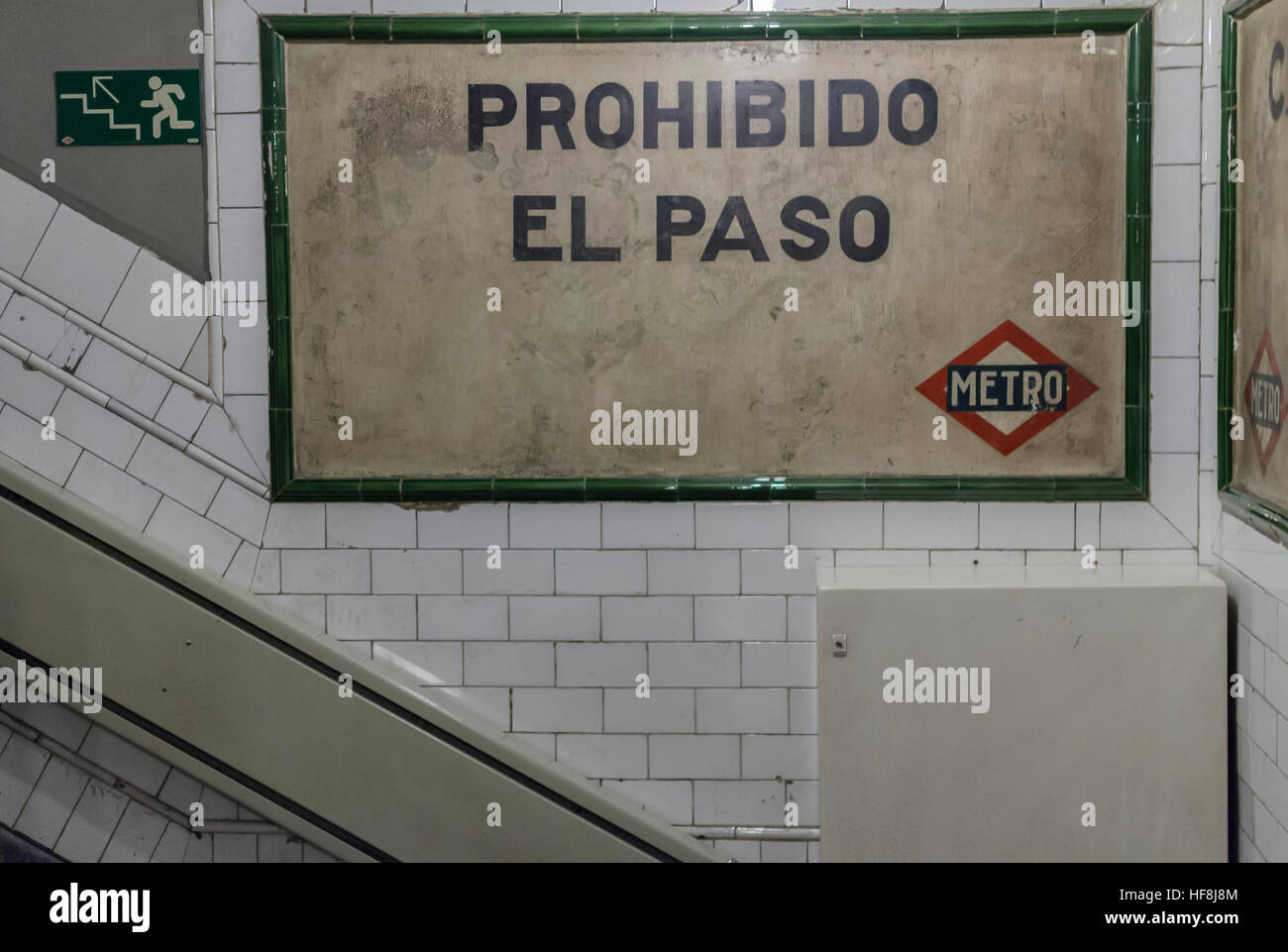 Madrid, Spagna. Il 29 dicembre, 2016. Vista targhetta a Chamberi tube station museum. Enrique Davó/Alamy Live News. Foto Stock