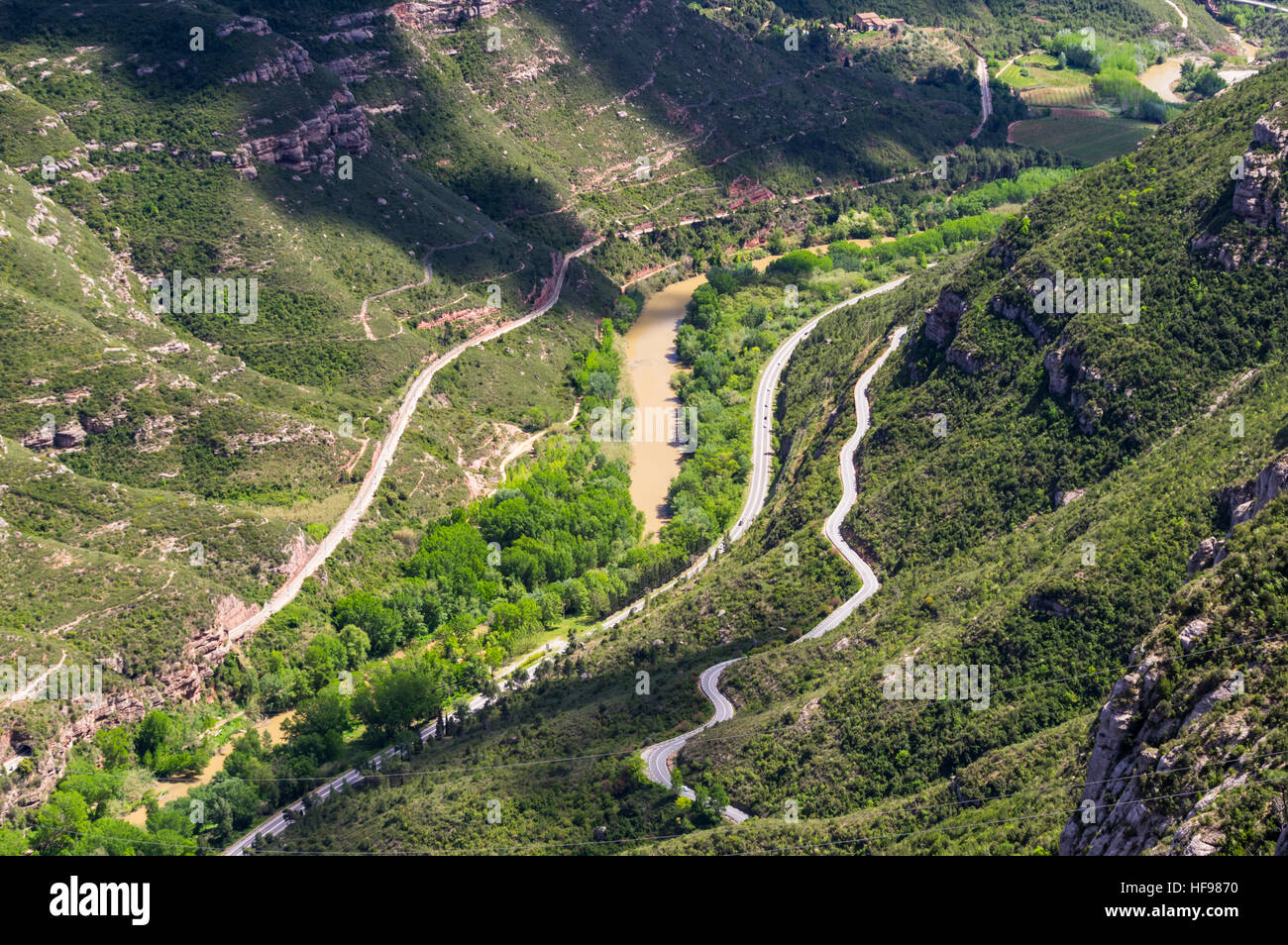 Valle del Llobregat fiume in Monistrol de Montserrat, Catalogna, Spagna. Foto Stock