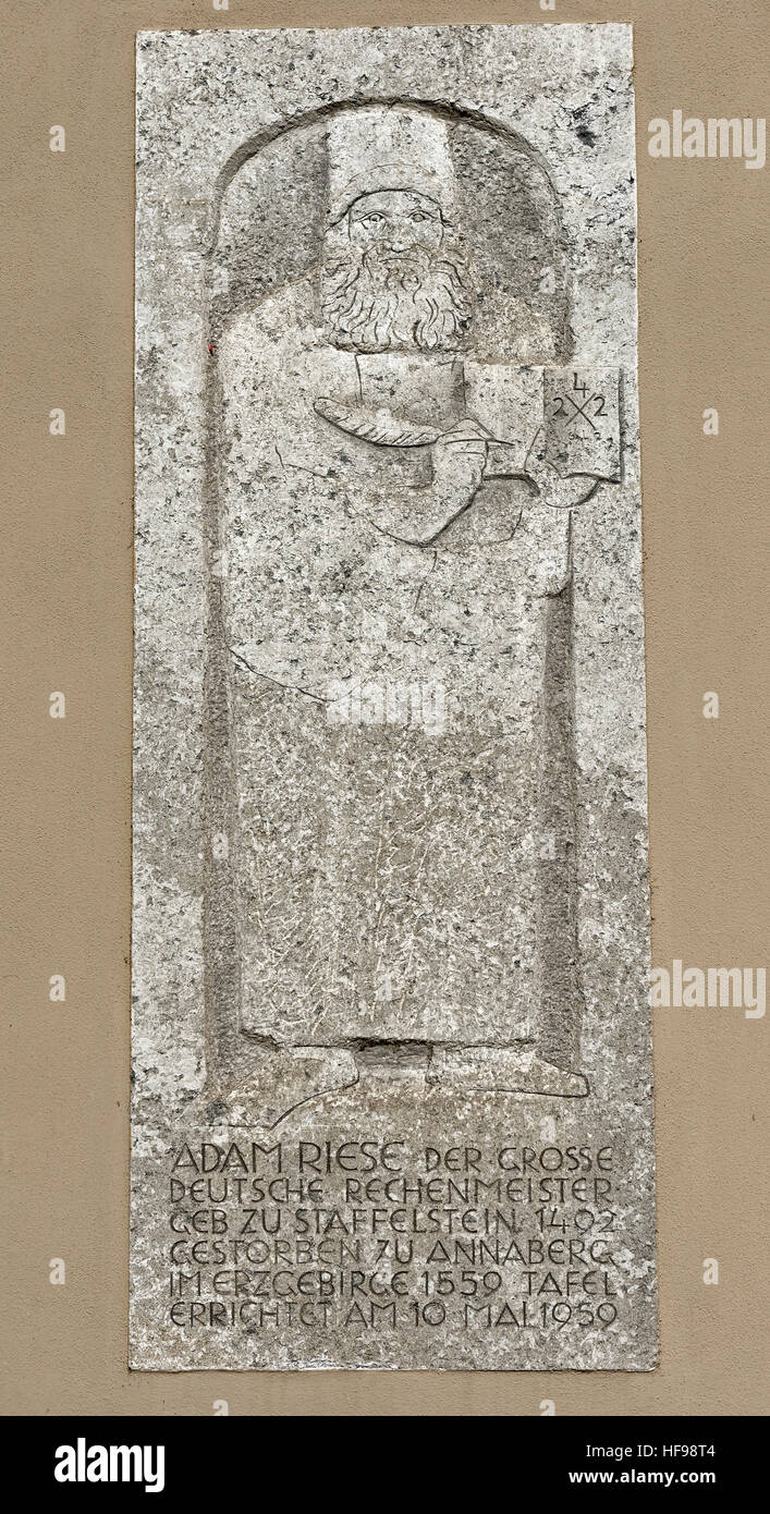 Monumento ad Adam Ries (1492 o 1493-1559), matematico, Bad Staffelstein, Alta Franconia, Franconia, Baviera, Germania Foto Stock