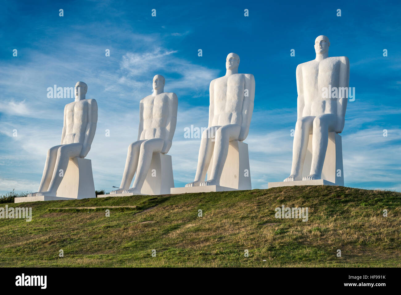 Sculture enormi, Mennesket ved Havet, da Svend Wiig Hansen, 1995, punto di riferimento di Esbjerg, Esbjerg, regione a sud della Danimarca Foto Stock