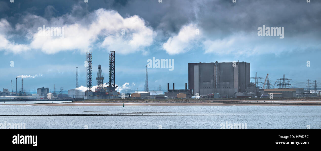 Vista panoramica di Teesside compreso il Ensco 70 jackup impianto di perforazione. Foto Stock