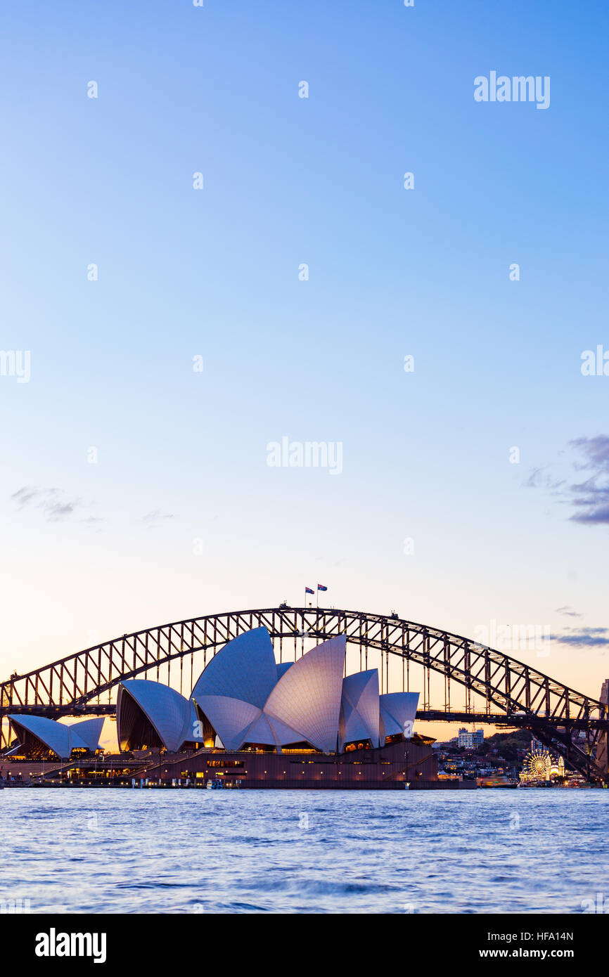 Sydney, lo skyline della citta' al tramonto, Australia Foto Stock
