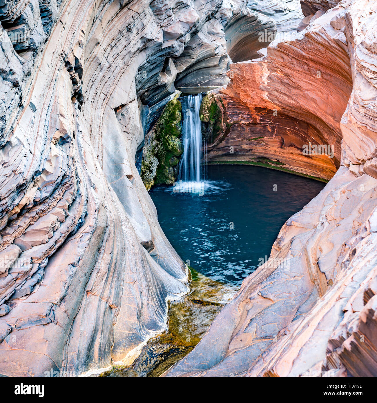 Piscina termale, Hamersley Gorge, Karijini National Park, Australia occidentale Foto Stock