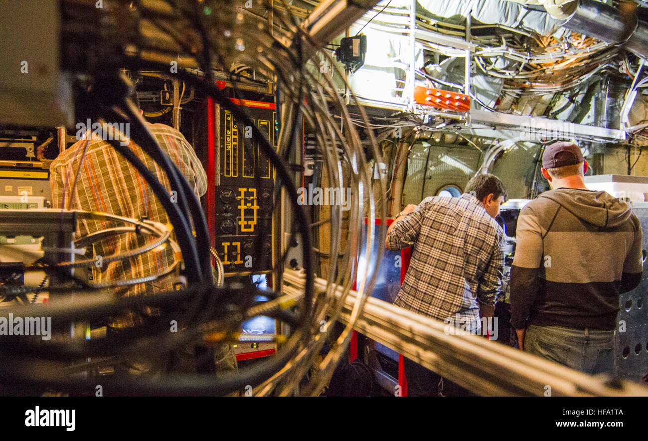 Il NAAMES (North Atlantic Aerosols and Marine Ecosystems Study) Photo Essay mostra immagini della ricerca in corso della NASA sugli ecosistemi marini e le interazioni aerosol nel Nord Atlantico. Foto Stock