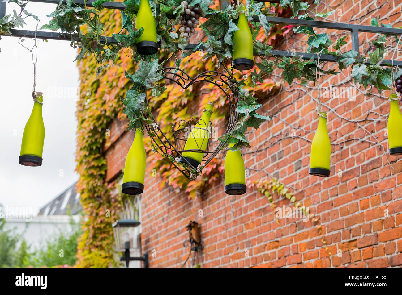 riattaccano il bottiglie Foto Stock