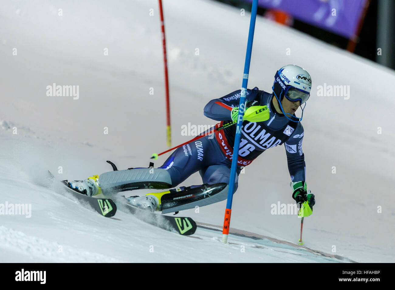 Madonna di Campiglio, Italia 22 dicembre 2016. MUFFAT-JEANDET Victor (Fra) a competere in Audi FIS Coppa del Mondo di Sci Alpino Slalom Speciale maschile Foto Stock