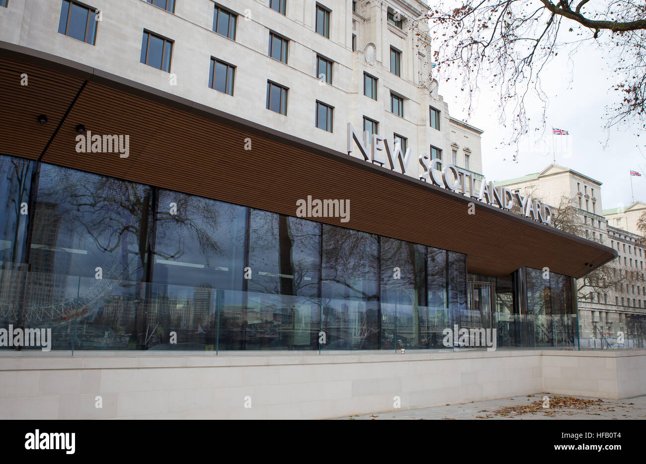 Il nuovo New Scotland Yard, Metropolitan Questura, la curtis Green Building, Victoria Embankment, Londra Foto Stock